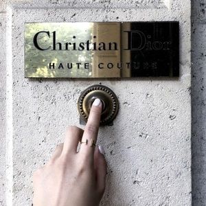 Meet your Posher, Juanita